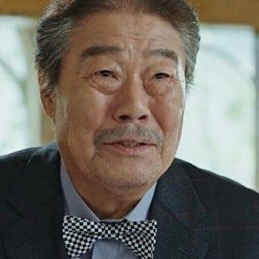 배우-김성겸