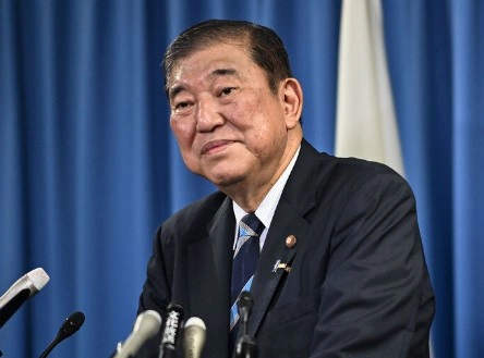 이시바 시게루 나이 학력 경력 프로필 &amp;#124; 자민당 이시바 총재 일본 총선거 실시 이유