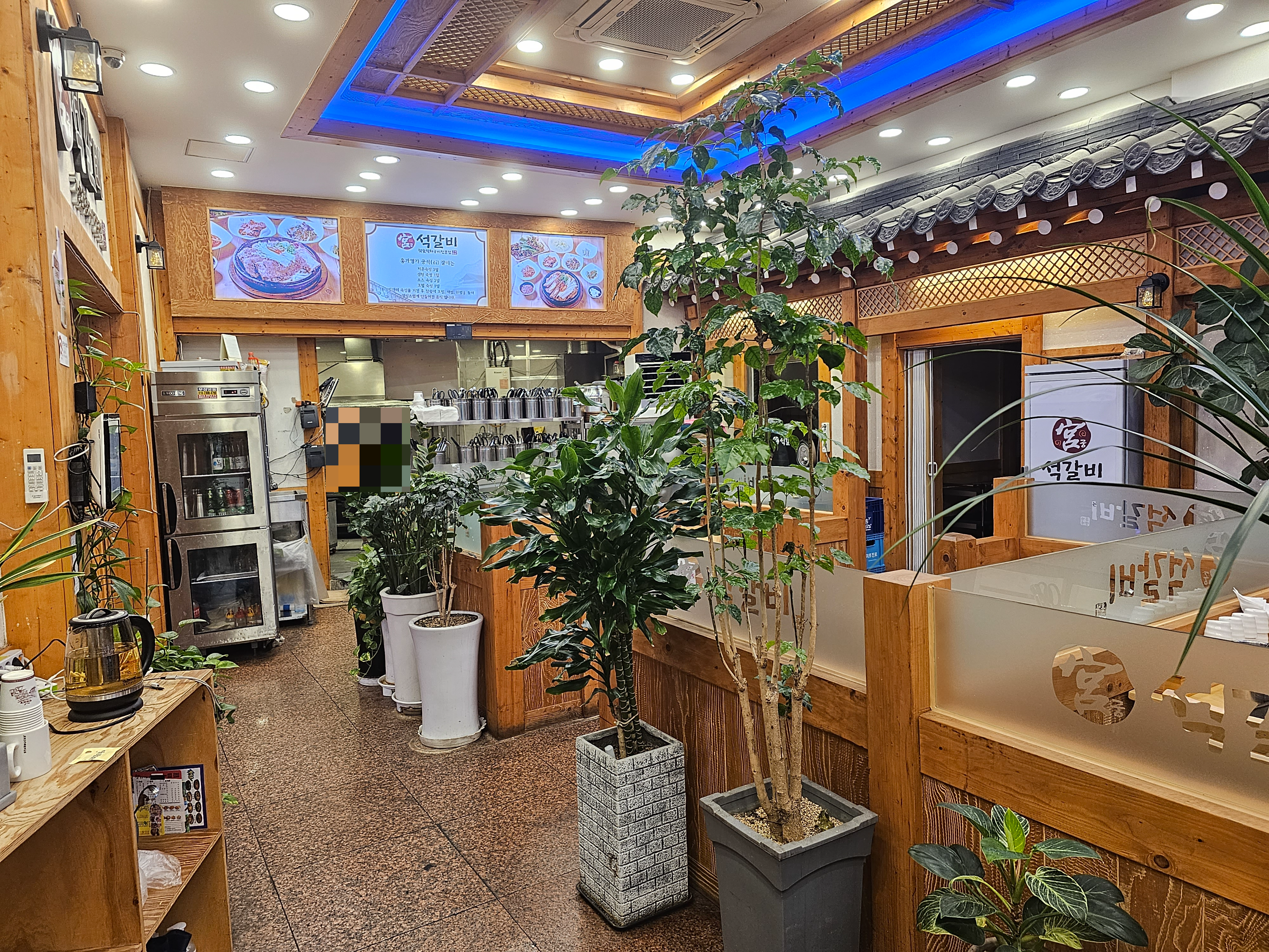 인천_계양구_효성동_홍가명가궁석갈비_실내1