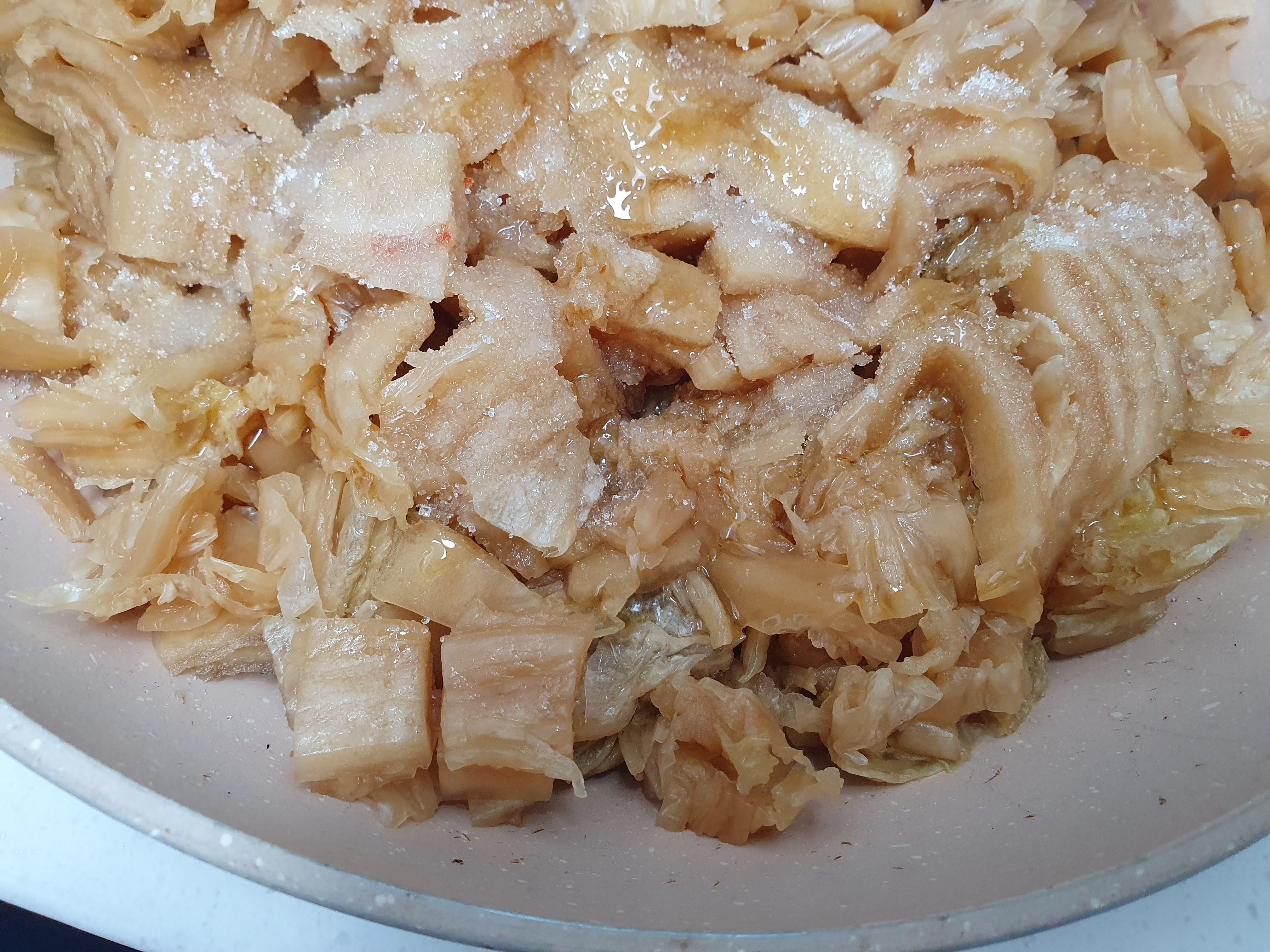 감칠맛 묵은지