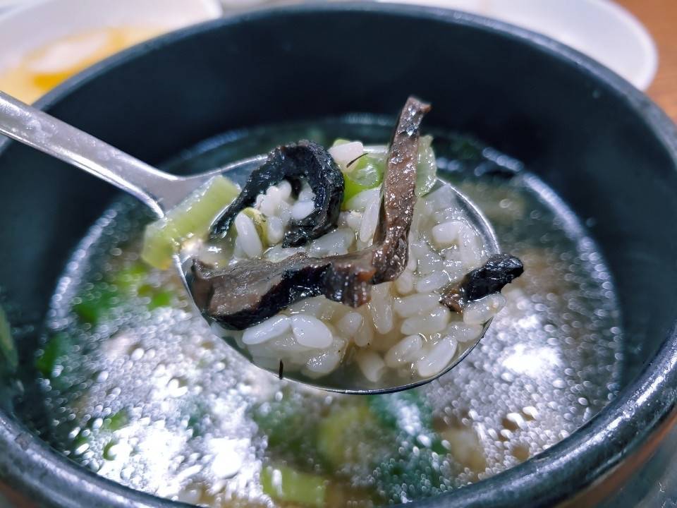 능이버섯백숙 찰밥