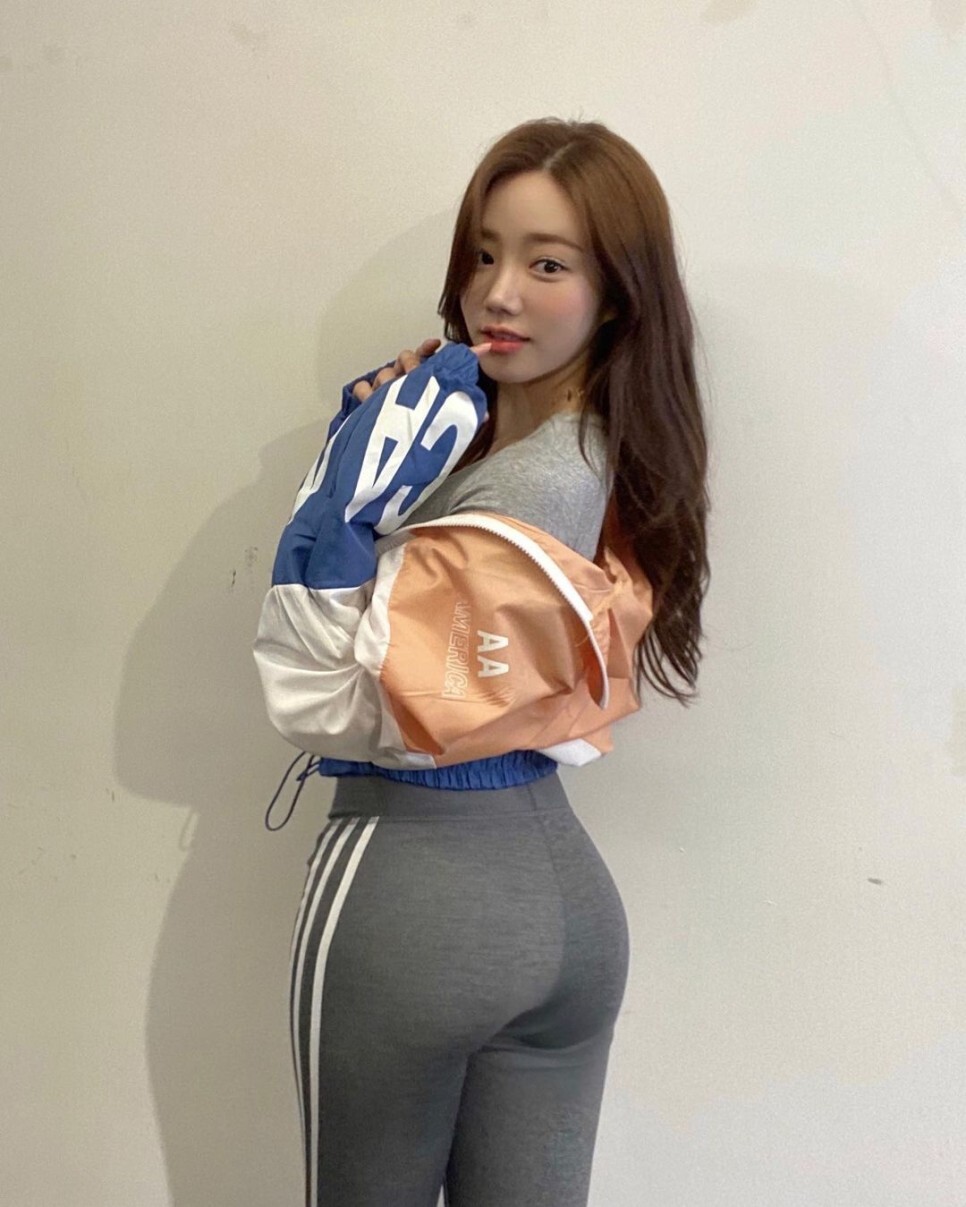 부산을 좋아하는 귀요미 연정 사장님