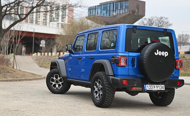 지프 랭글러 루비콘 파워탑