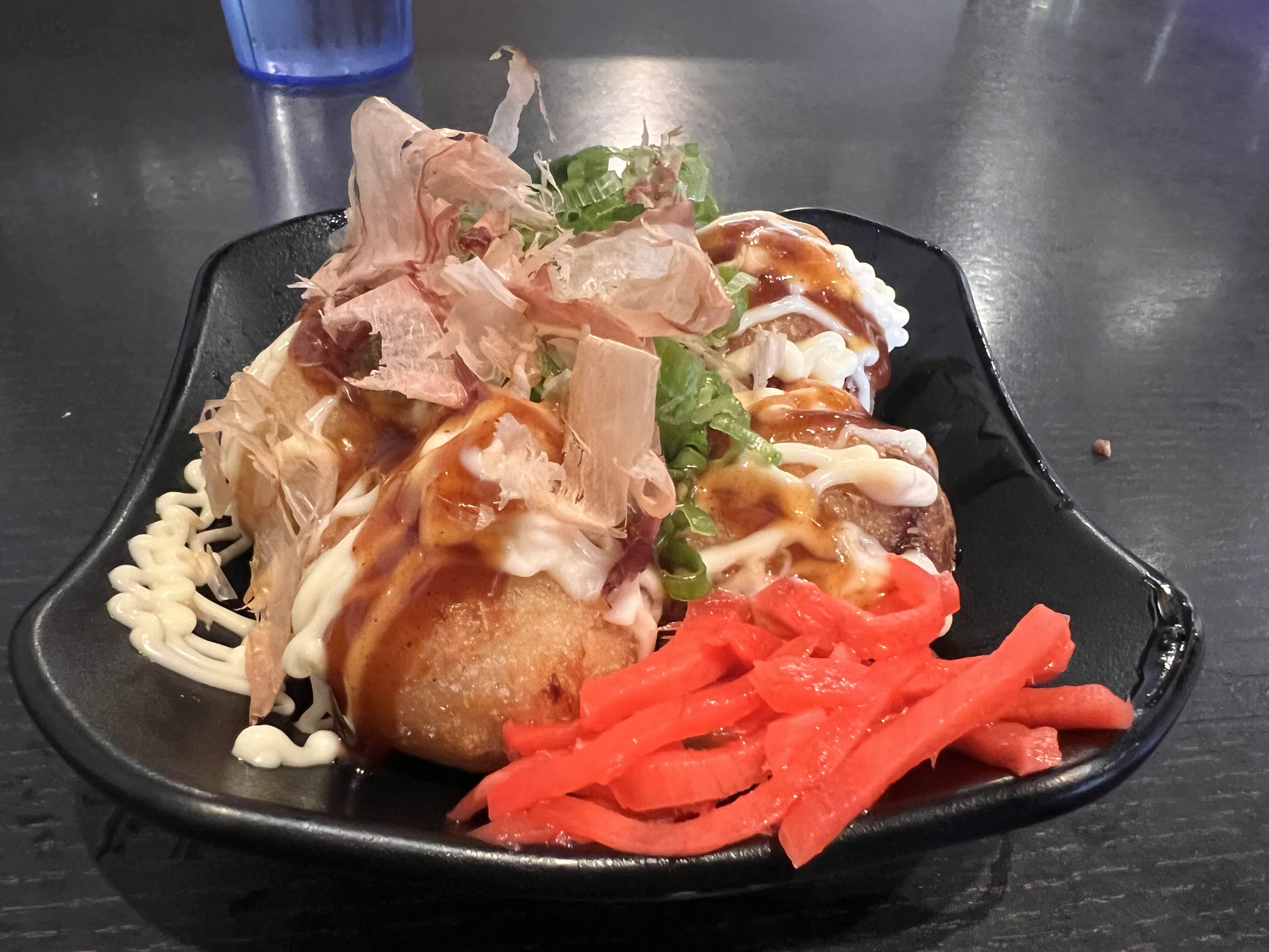 타코야끼 입니다.