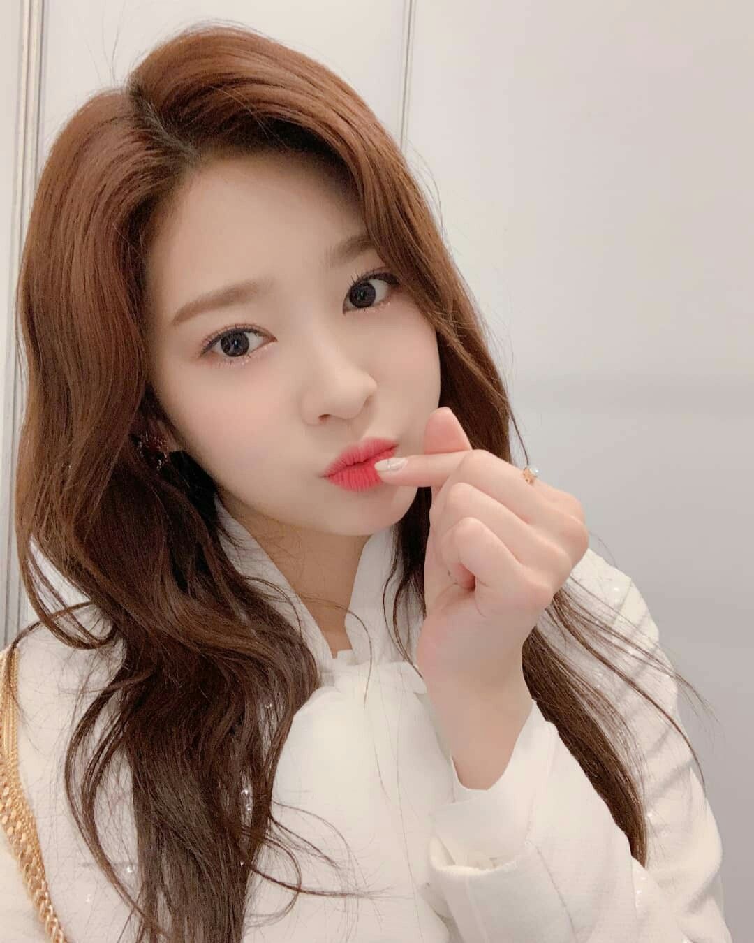 아이즈원 김민주 최애사진