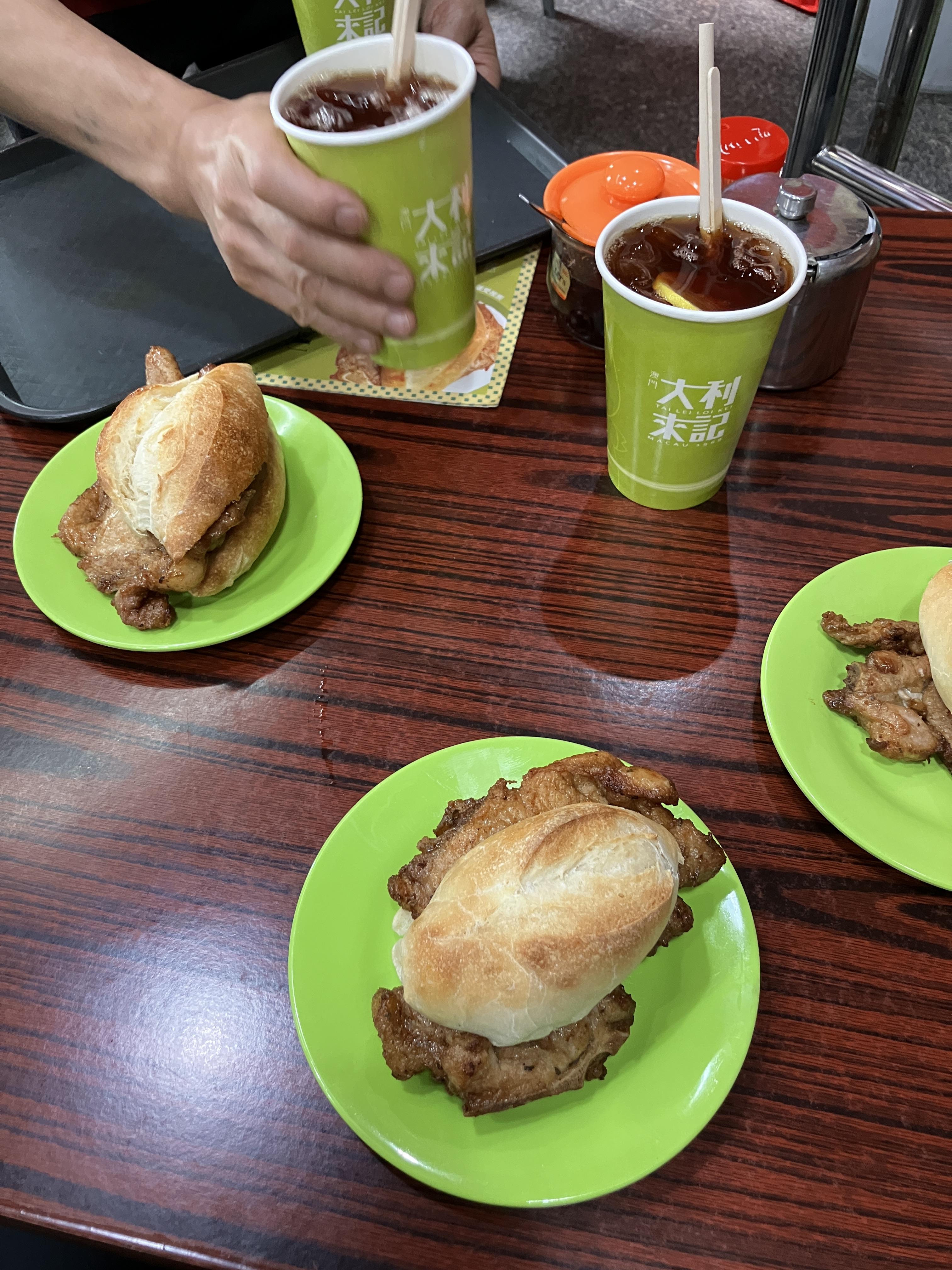 타이레이코케이 마카오햄버거