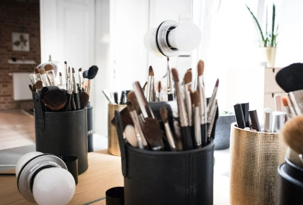 지속력 좋은 파운데이션 추천 TOP 5|하루종일 무너지지 않는 꿀조합