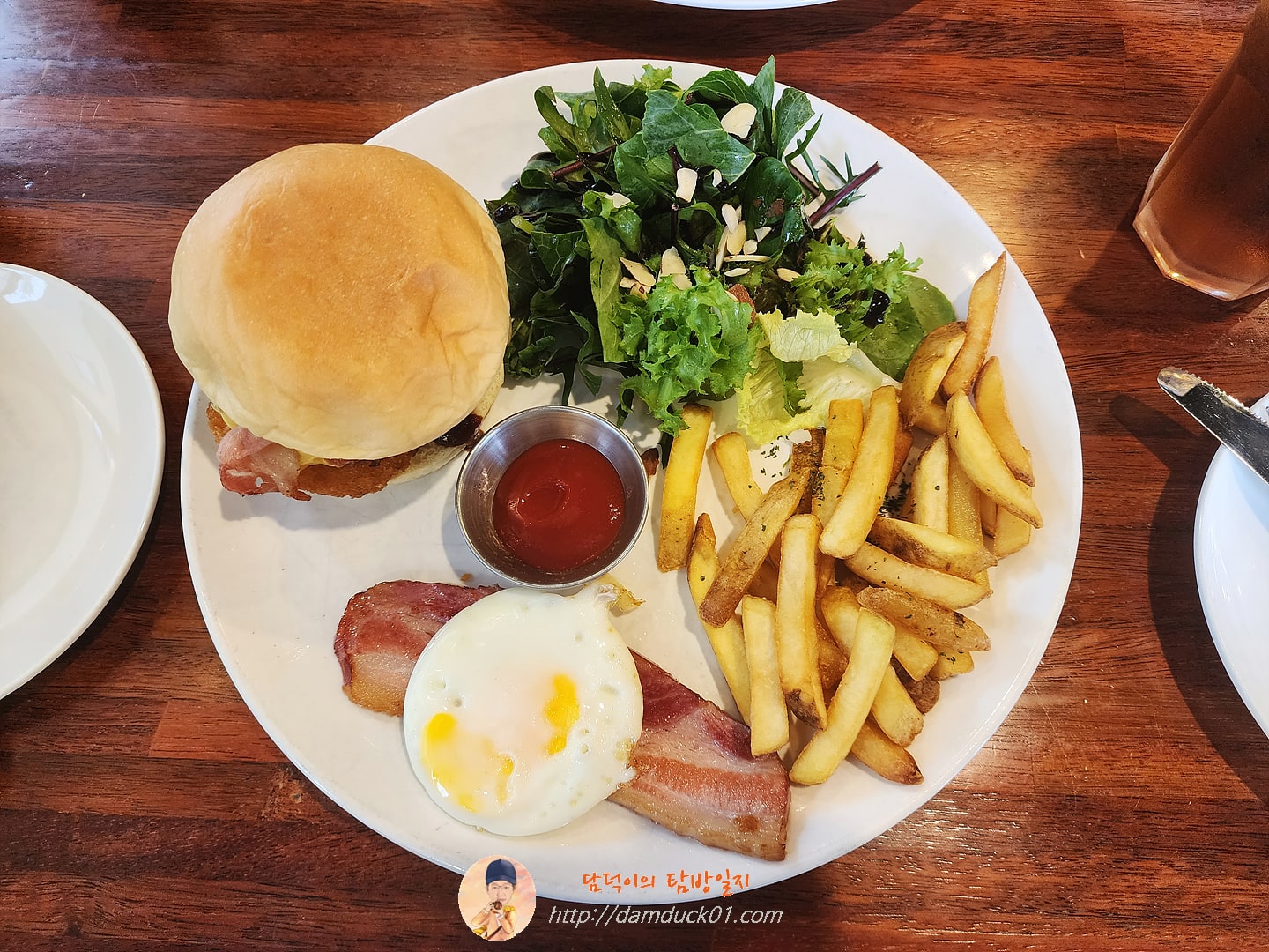 더 버거 팬트리