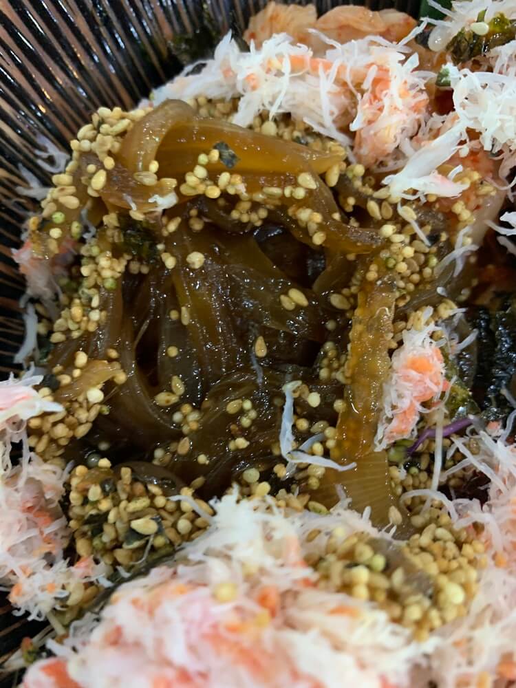 갈색으로 변한 양파