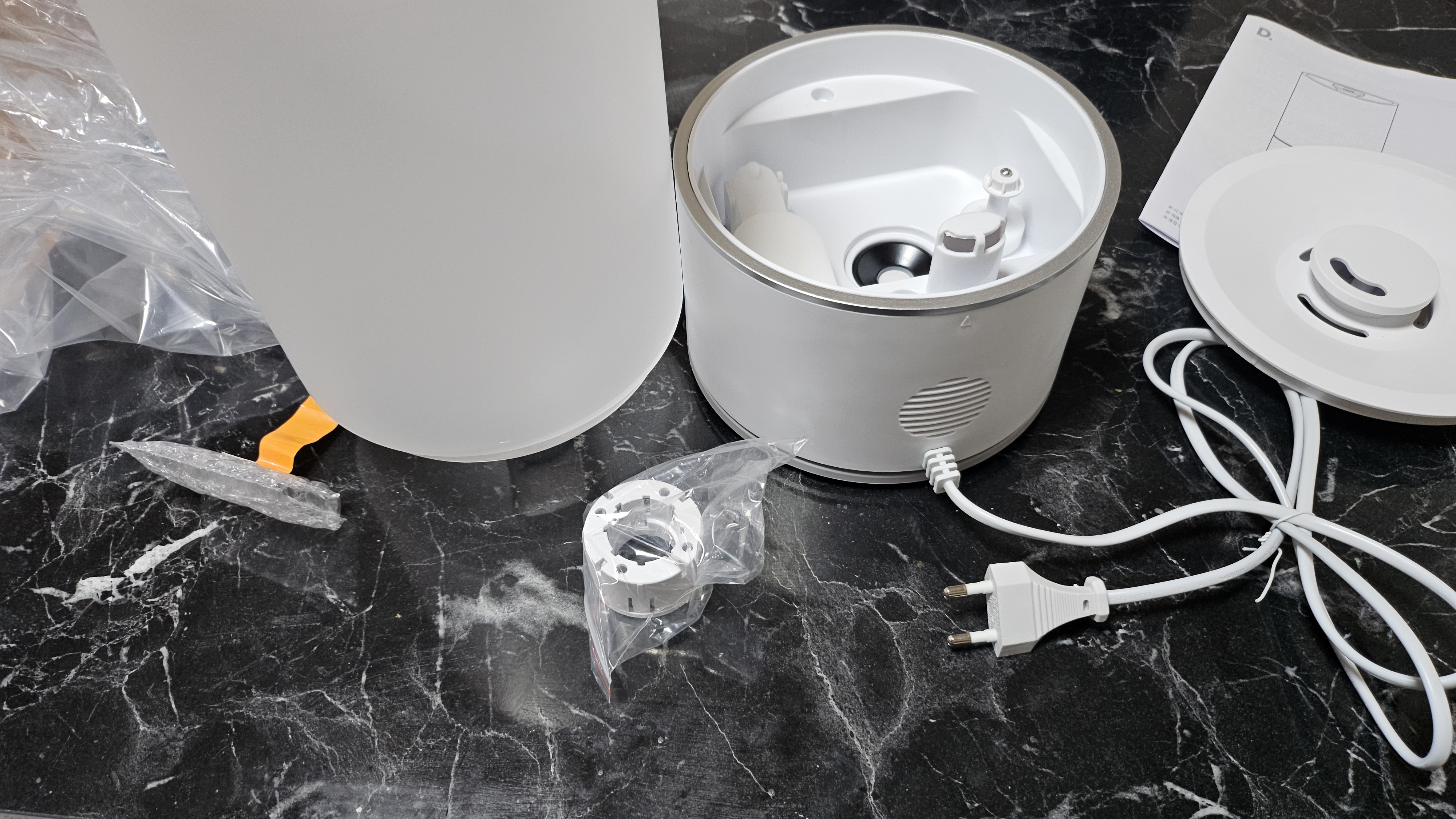 복잡하지 않은 구조