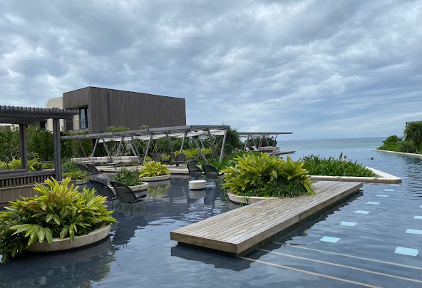 푸른 바다의 마법, 그리고 깊은 이야기 – 오키나와 5일 여행 & 역사 탐방