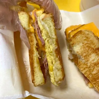 이삭토스트 메뉴 가격 소스 칼로리 추천 햄치즈_22