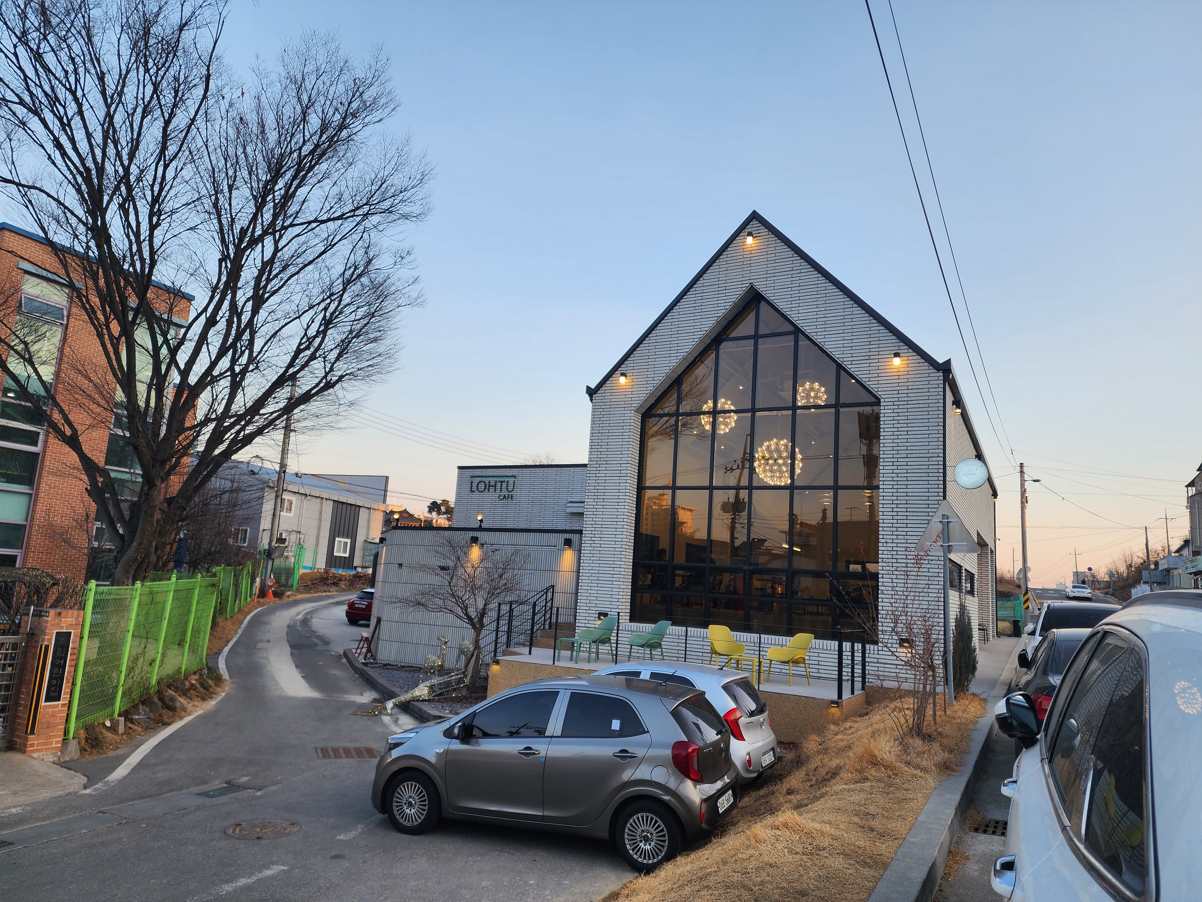 로흐뚜 카페 외관