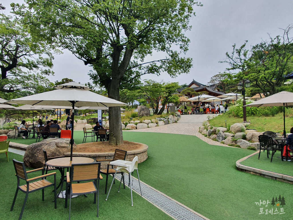 혜경궁 베이커리 야외 테라스