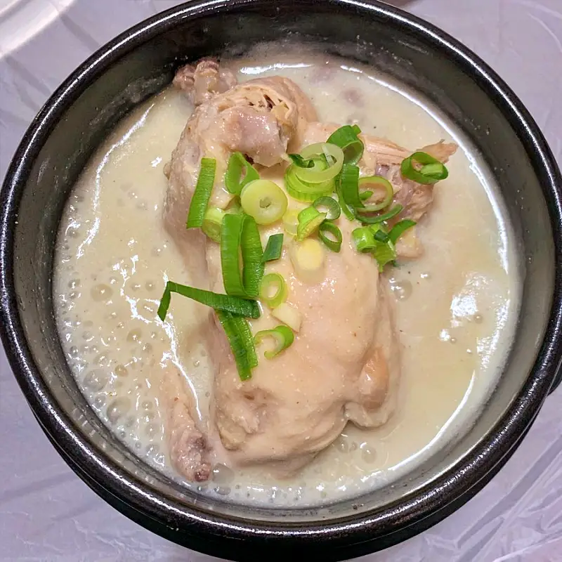 식객 허영만 백반기행 169회 표창원 편 껍질 벗긴 들깨의 고소한 향을 담은 뽀얀 국물 깨죽 삼계탕 강원 화천 사창리 맛집 소개