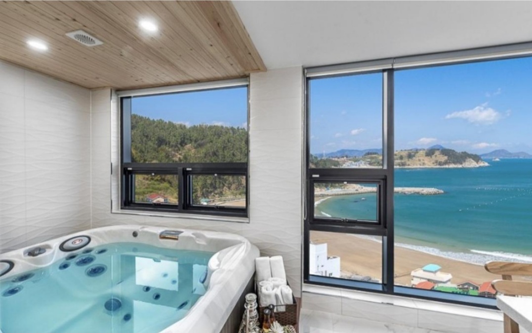 거제 지니스파 월플