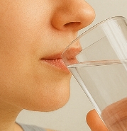 입술에 물집이 생기는 이유