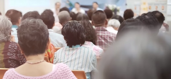 일본의 고령화 사회 현상과 미래 전망