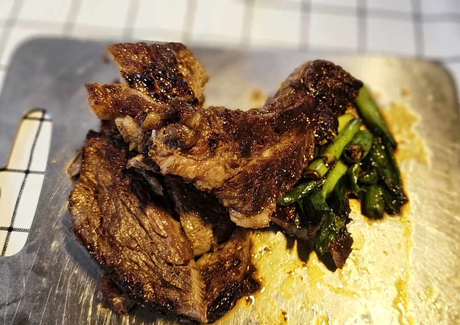 서툰솜시로 최선을 다해 예쁘게 플레이팅!