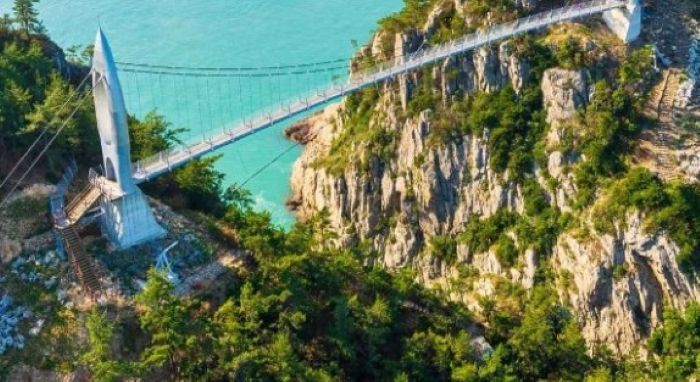 섬과 섬을 연결한 다리