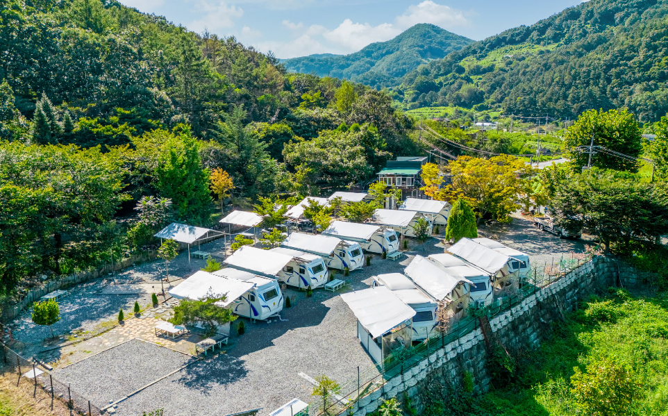 오토캠핑장의 전체전경