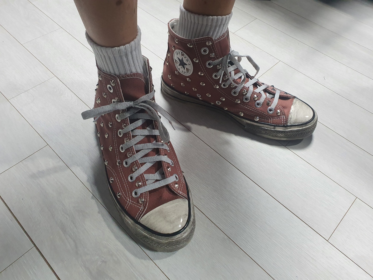 가을-빈티지-스니커즈-실제-착용사진-1