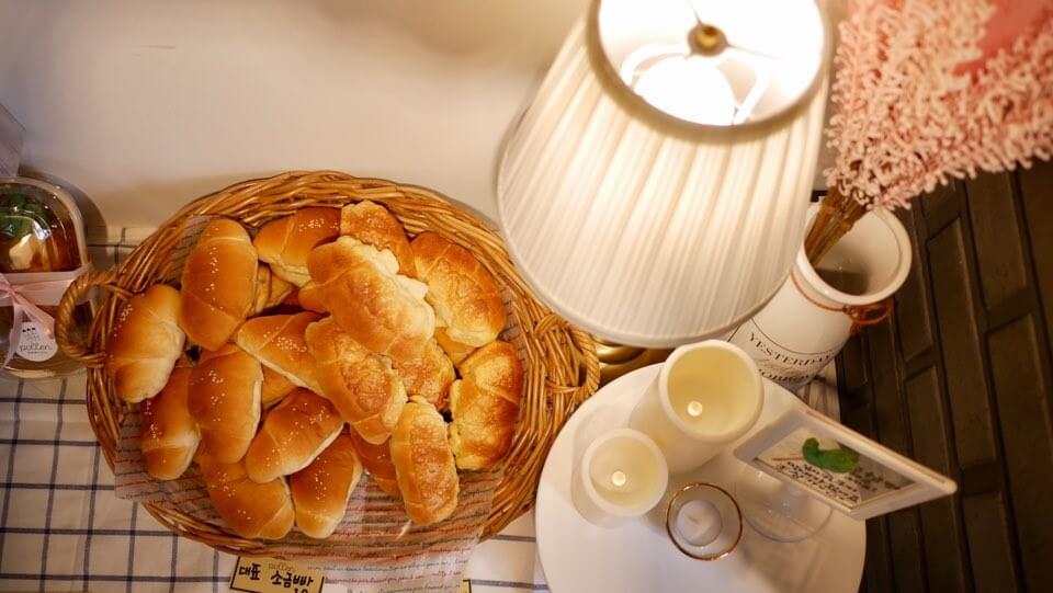 생방송오늘저녁 딸기폭탄 케이크 파주 베이커리