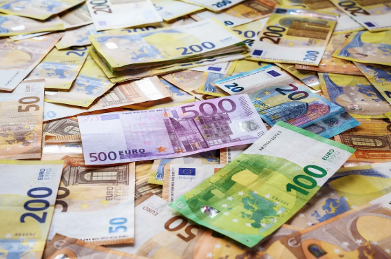 인플레이션과 금리: 개인 재정에 미치는 영향