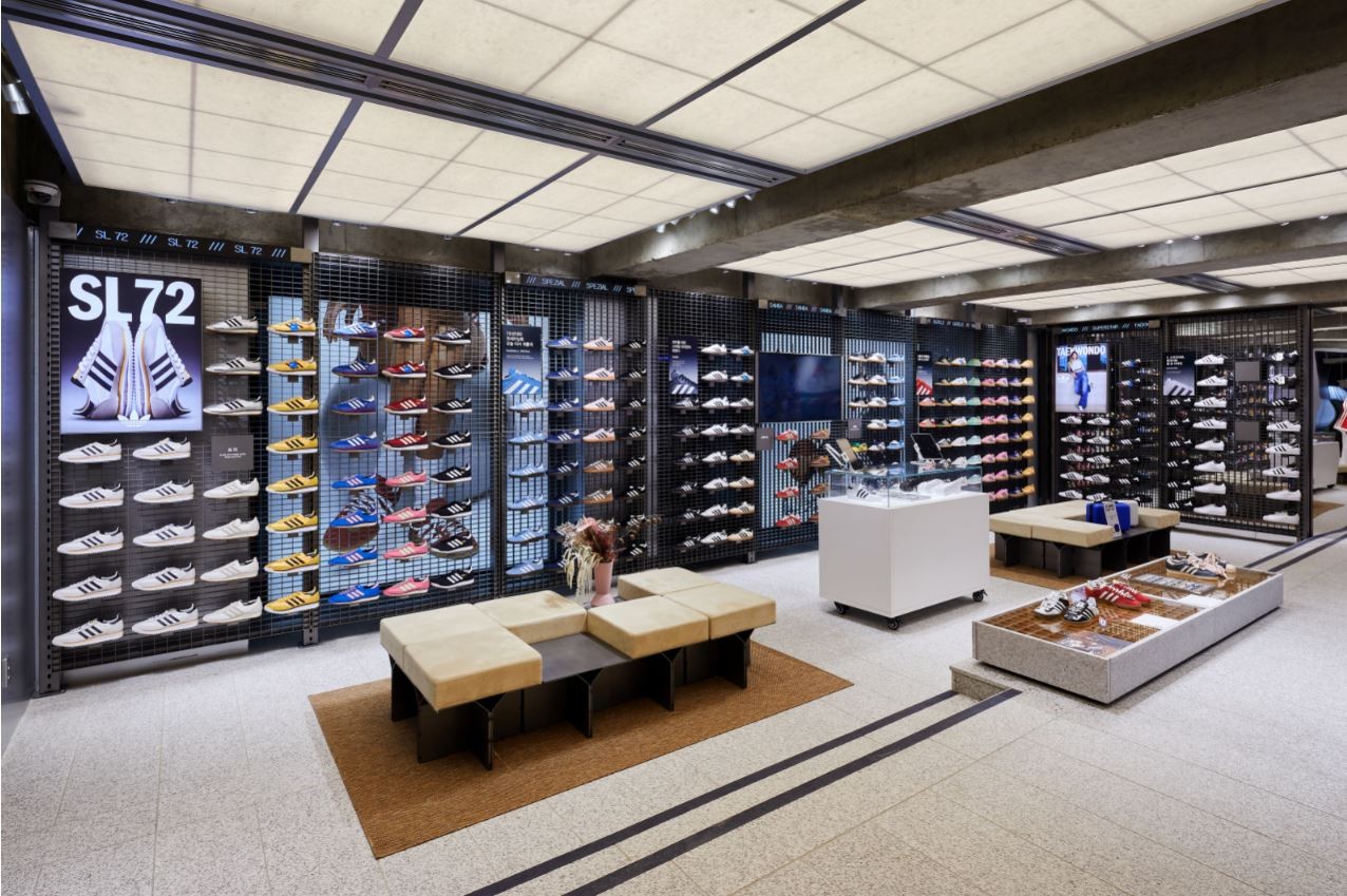 아디다스 북촌 해리티지 매장