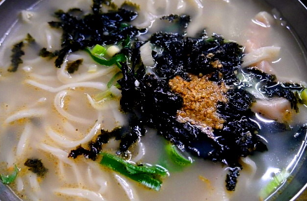 예진네 김치만두 대표 메뉴