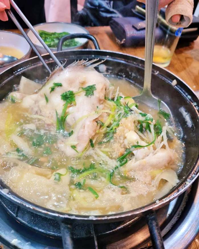6시내고향 충남 보령 도다리쑥국 맛집