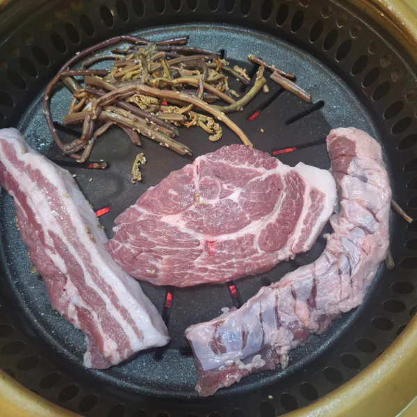 생생정보 대결 맛 대 맛 낙전새 갈비탕 VS 모둠 돼지구이