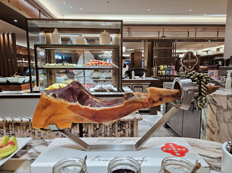 23% 할인 서울 5성급 호텔 뷔페 앰배서더 서울 풀만호텔 더킹스 뷔페 후기