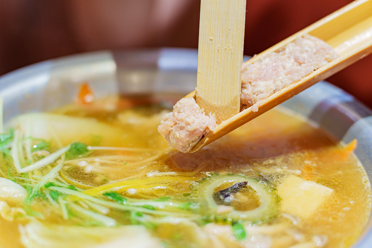 Shima Shabu-Shabu NAKAMA: Agu Pork and Ishigaki Beef on Kokusai Street — original photograph 55
