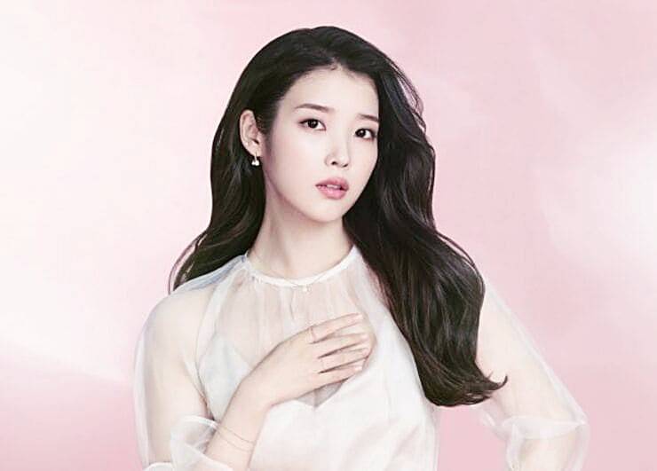 가수-아이유