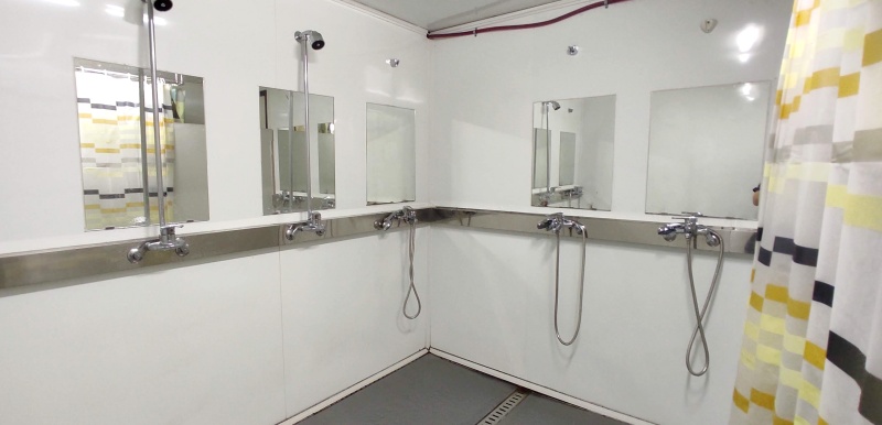 깔끔했던 샤워장