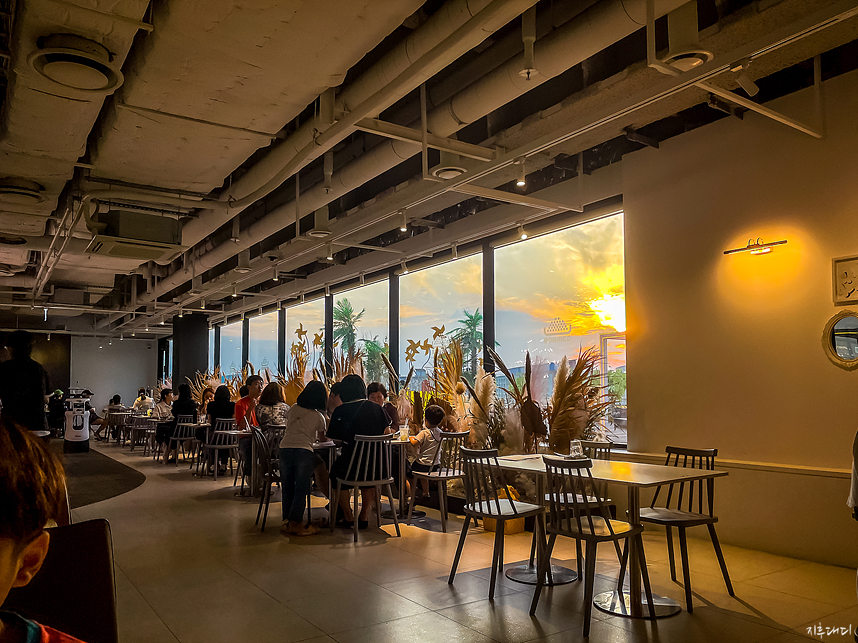 바비레드 수원점 노을 뷰