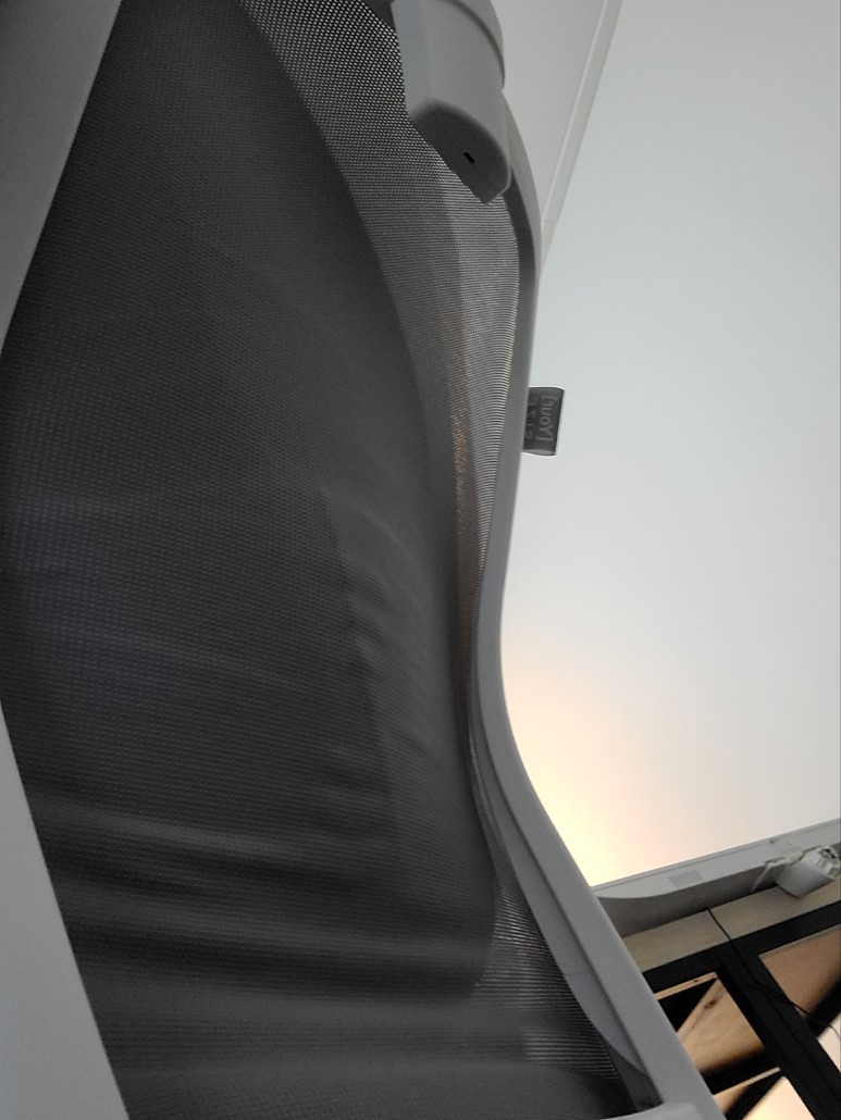 등판메쉬재질