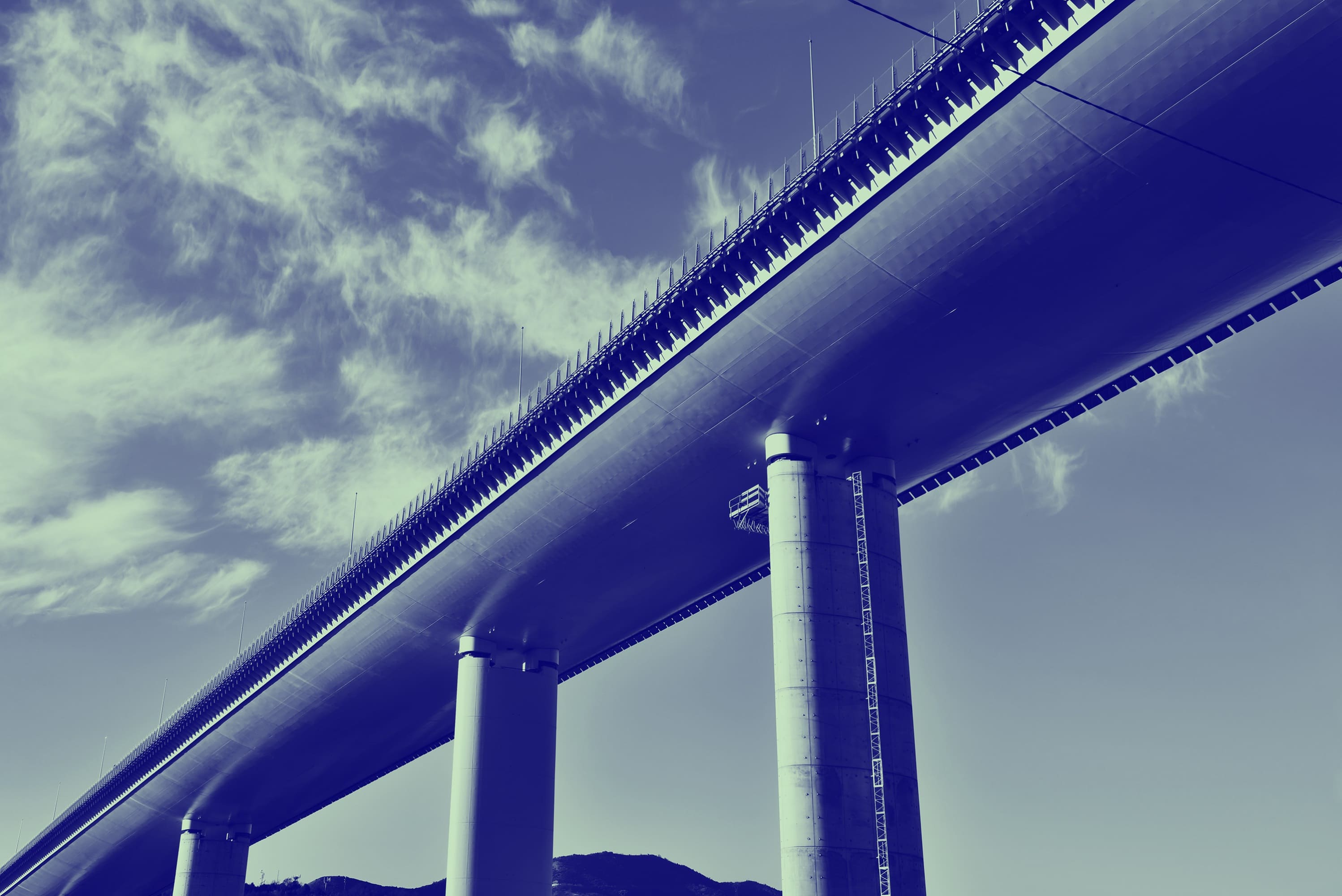 토목공학의 한계를 시험하는 최첨단 교량들 VIDEO: Five modern bridges that are pushing the bounds of engineering: MIT