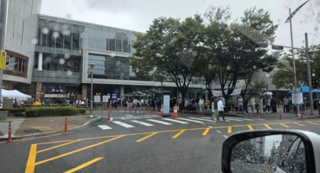 일찍 문 여는 빵집 '인유단베이커리'