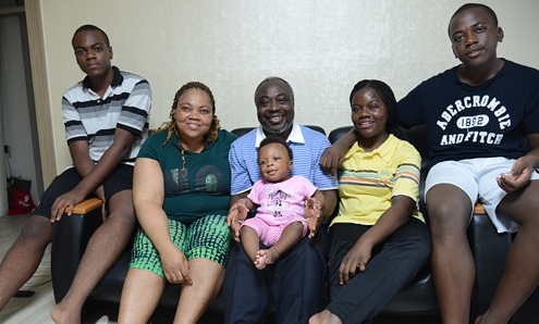 콩고 왕자 조나단 가족