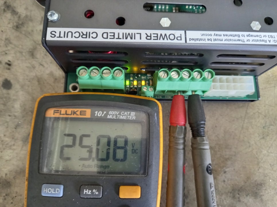 동방전자 소방수신기 파워 PSM800 출력 불량 수리 완료