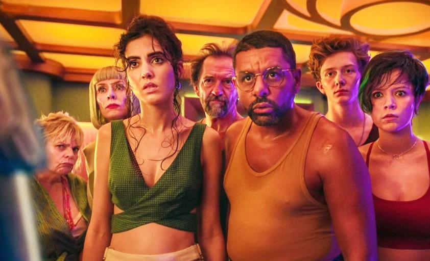 영화 빅버그의 사람들 모습