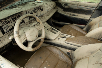 침수된 차량 실내