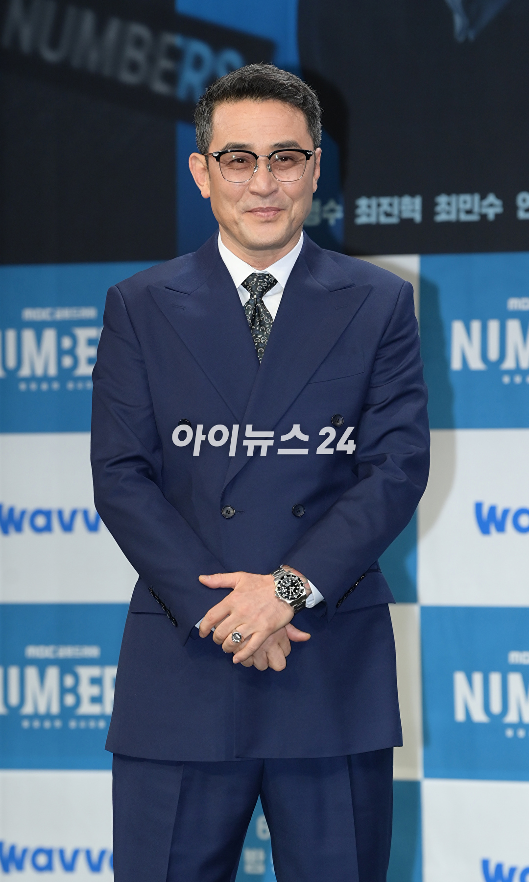 배우 최민수가 23일 오전 서울 마포구 상암동 MBC 골든마우스홀에서 열린 MBC 새 금토드라마 '넘버스 : 빌딩숲의 감시자들' 제작발표회에 참석하고 있다. [사진=정소희 기자]