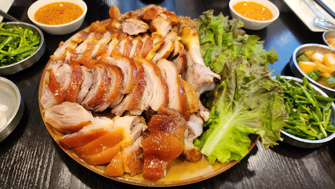 분당 정자동 인기 족발 '윤밀원'