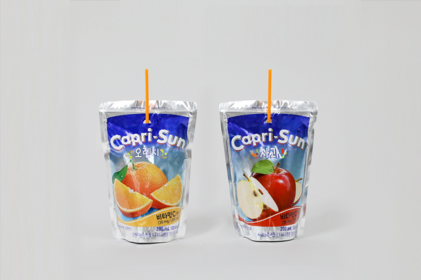 플라스틱 빨대를 적용한 카프리썬