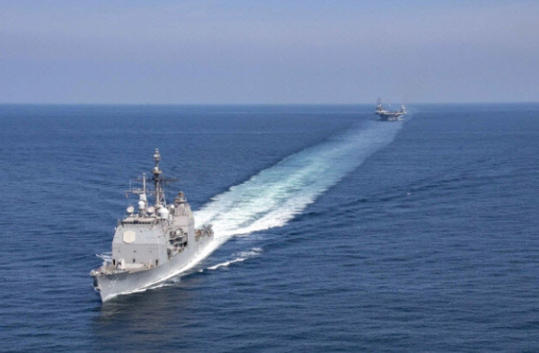 홍해에 배치된 미 해군 USS아이젠하워 항공모함. (사진=AFP)