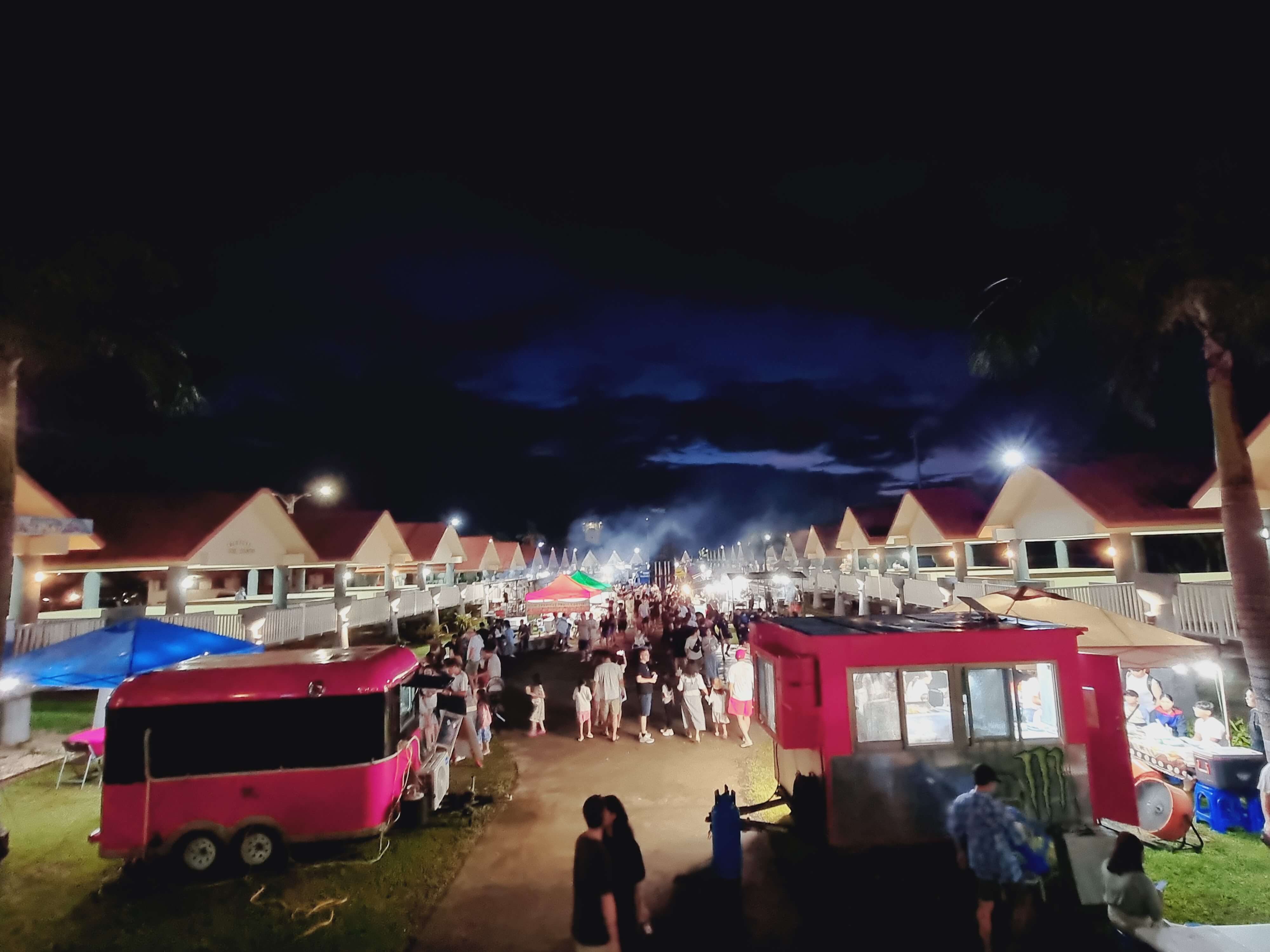 괌투어 매주 수요일 괌에서 열리는 차모로야시장 CHAMORRO