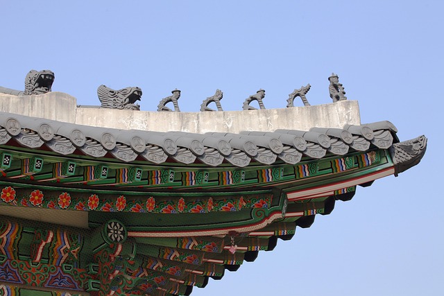 사라진 문양 ‘박쥐문’, 복을 부르는 패턴으로 재탄생